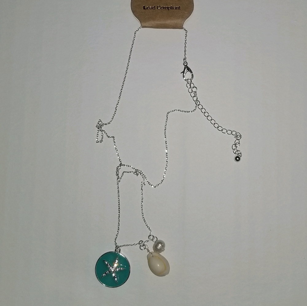Ladies necklace